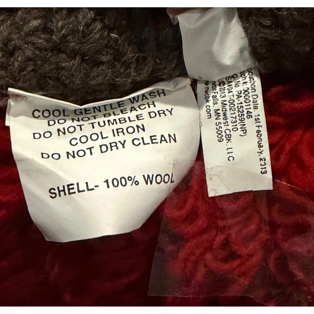 Midwest-CBK hand crocheted 100% wool owl decor‎ pillow 17